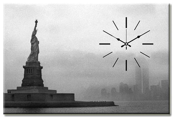 

Design O Vista Wood Canvas Analog Wall clock ( Set of 1 )