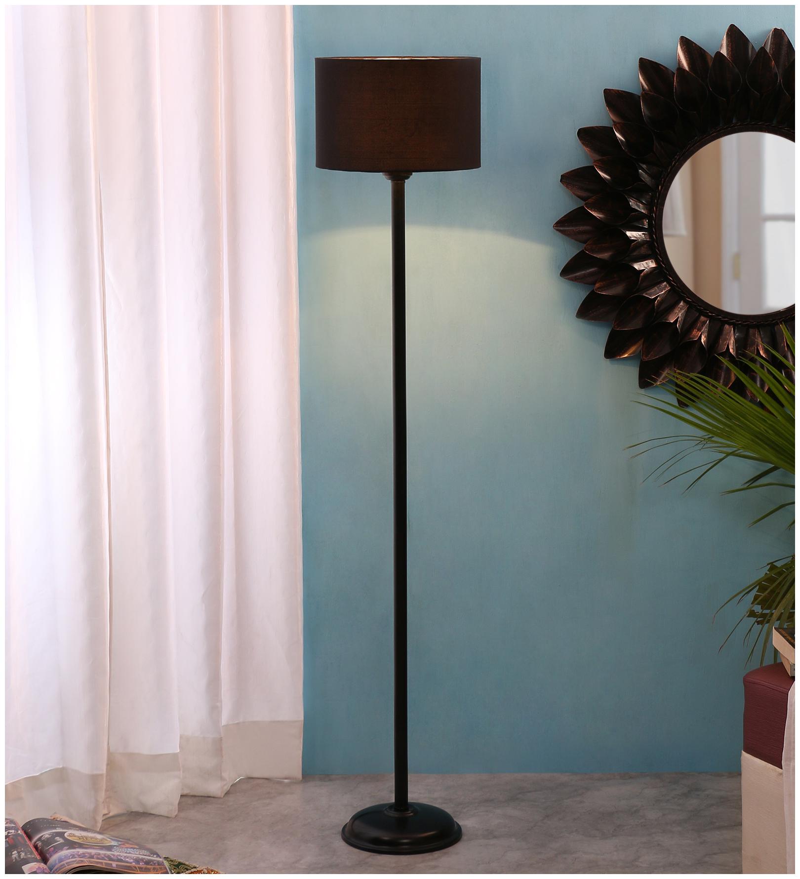 

Devansh Cotton Stick Metal Fashionable Wrought Iron Floor Lamp (Black)