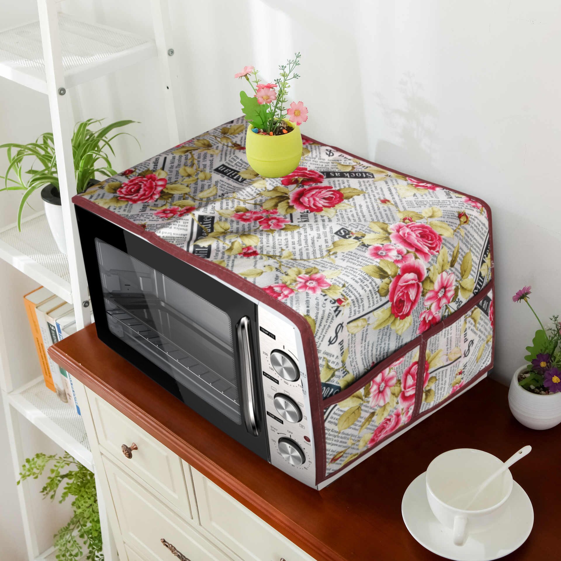 

E-Retailer Polyester 3-Layered Microwave-Oven Top Cover With 4 Pockets