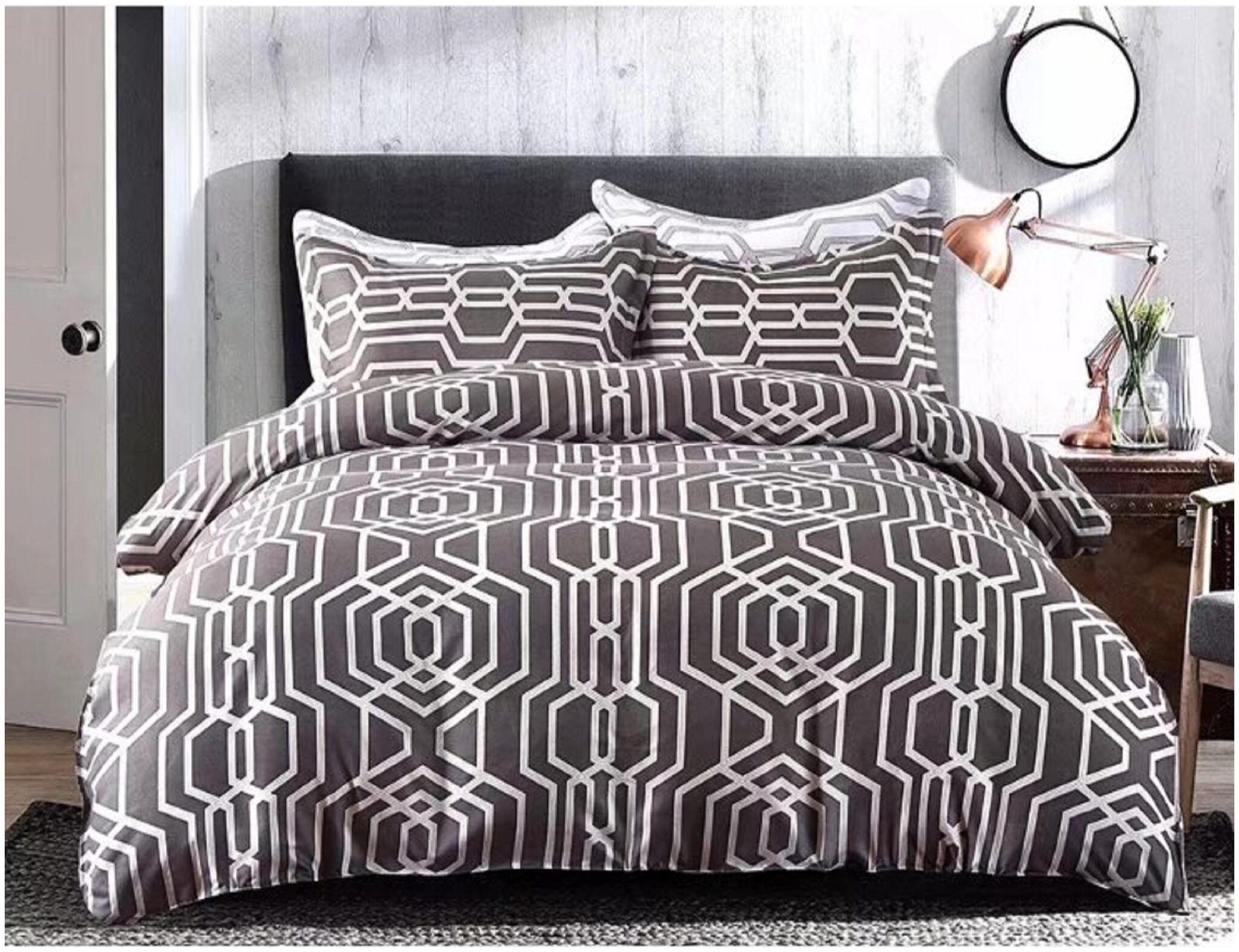

Engage AC Comforter Set (4 Piece Combo Set of Double Luxurious Comforter and Queen Size Bedsheets with 2 Pillow Covers)
