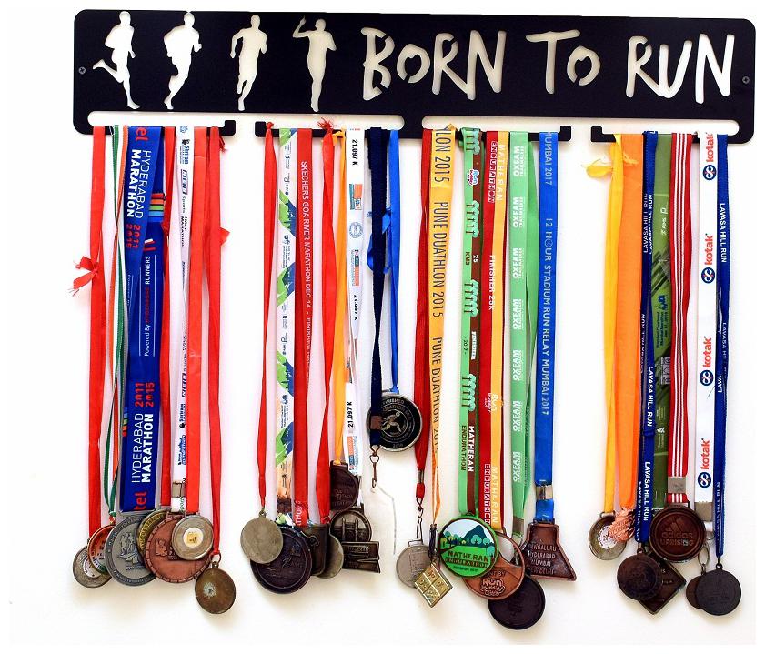 

FITIZEN Born to Run 30 Medal Hanger