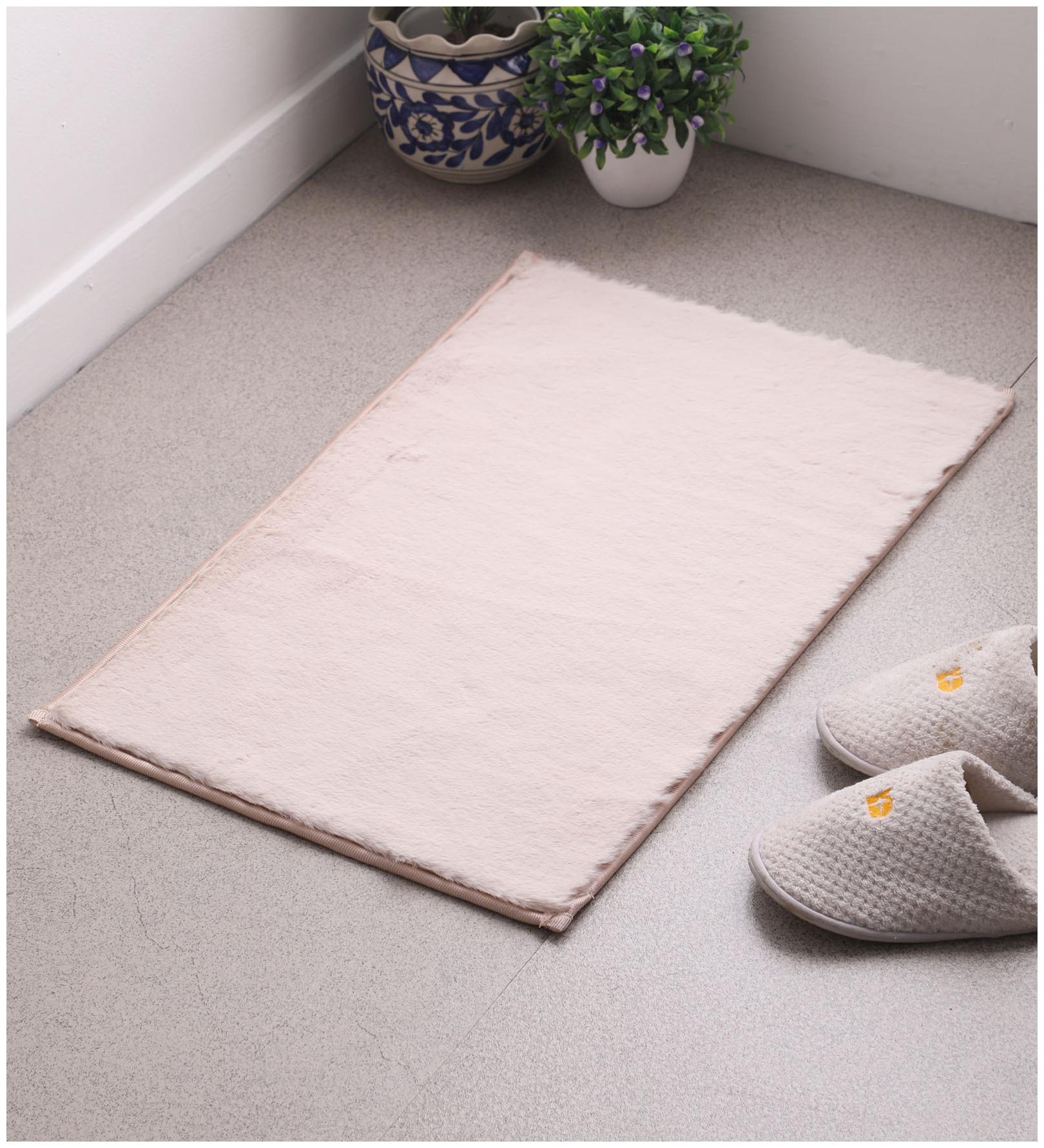 

Flooring India Light Beige Polyester Ruffle Solid 16x24 Inch Anti Skit Door Mat