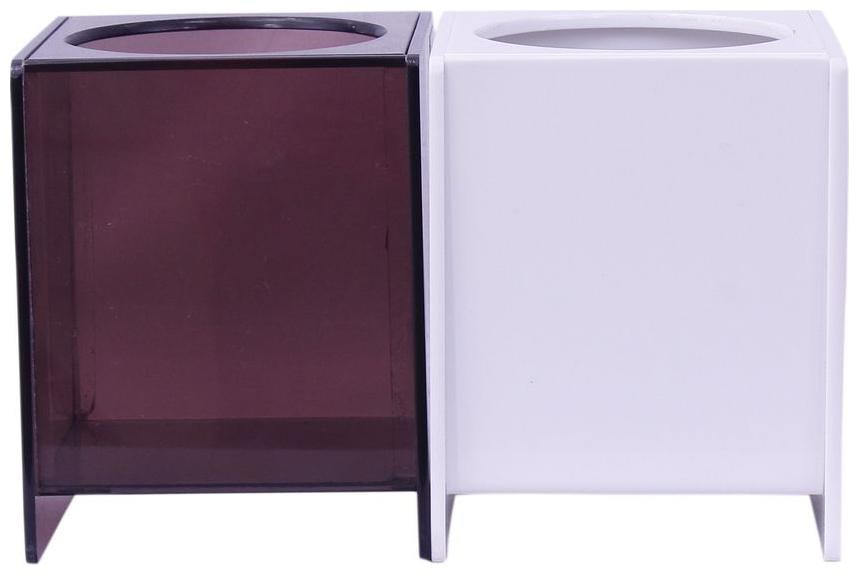 

Germihouse and Aquatanks Self Watering Planters