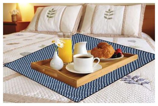 

Glassiano Waterproof Oilproof Square Bed Server Mat