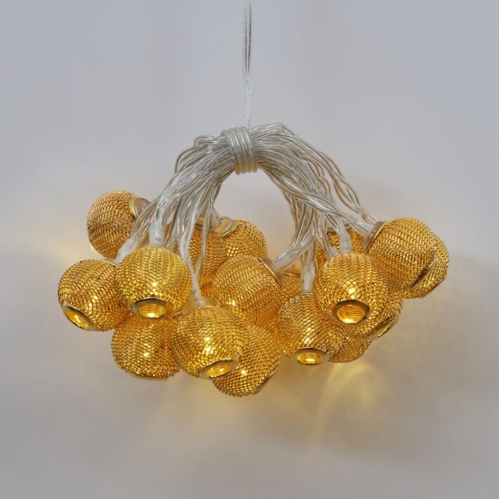 

Glowtronix Gold 3m 16 Ball String Light
