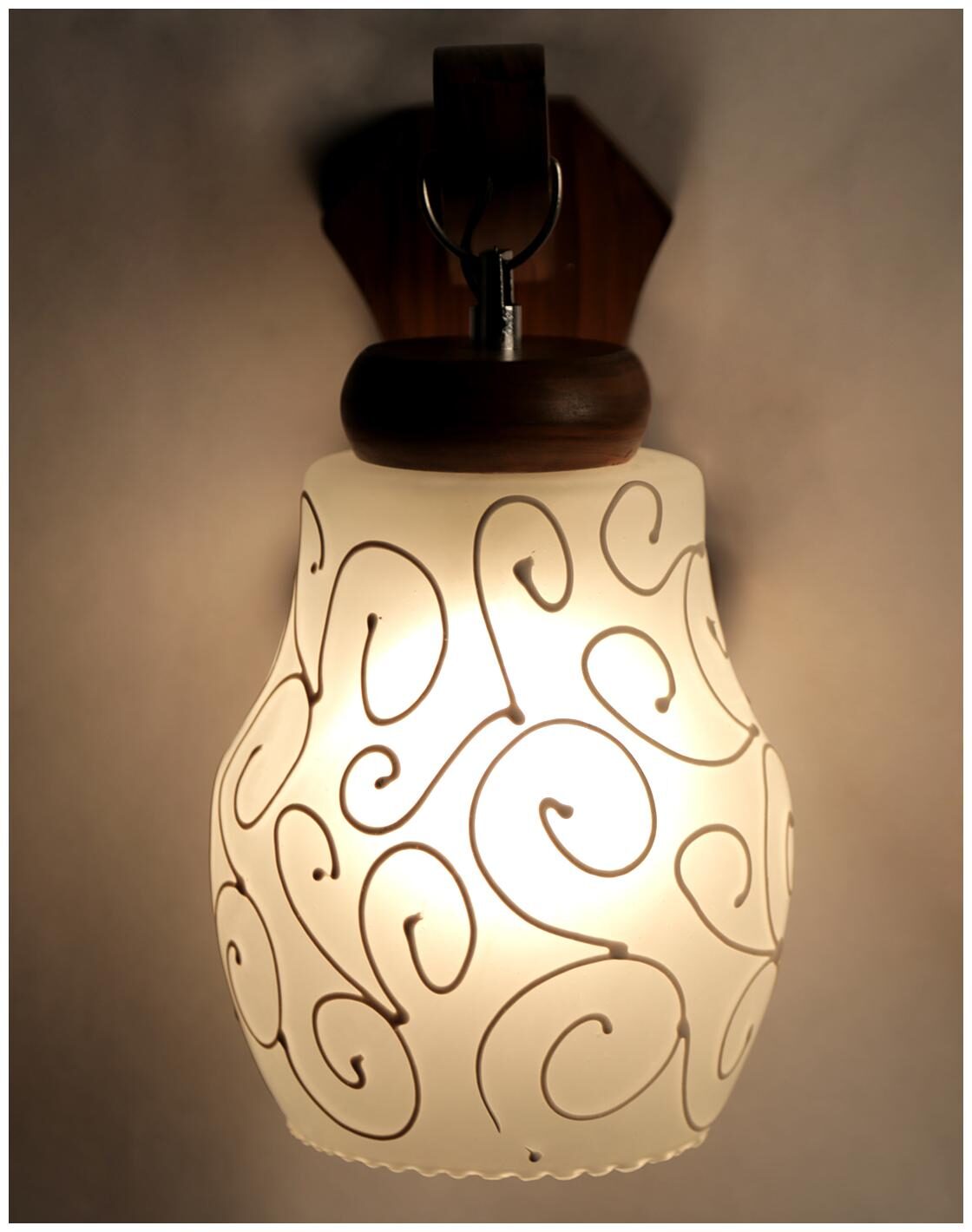 

Gojeeva New Designer Decorative Wall Light Lamp( Set Of 1)