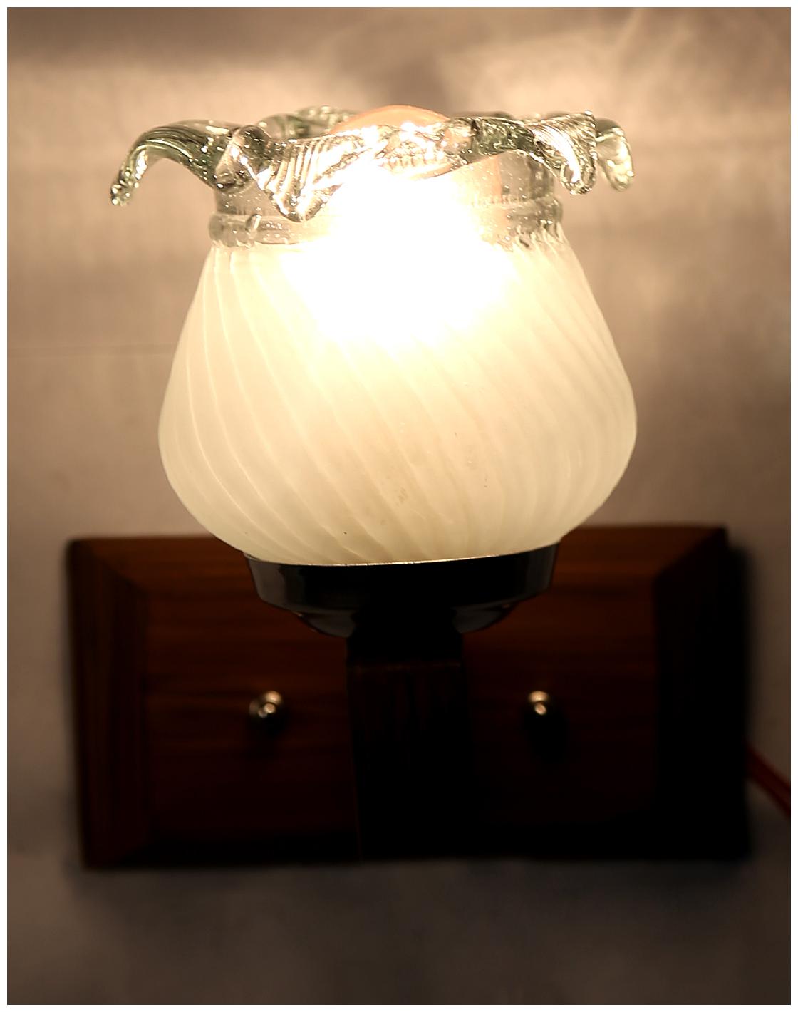 

Gojeeva New Designer Decorative Wall Light Lamp( Set Of 1)
