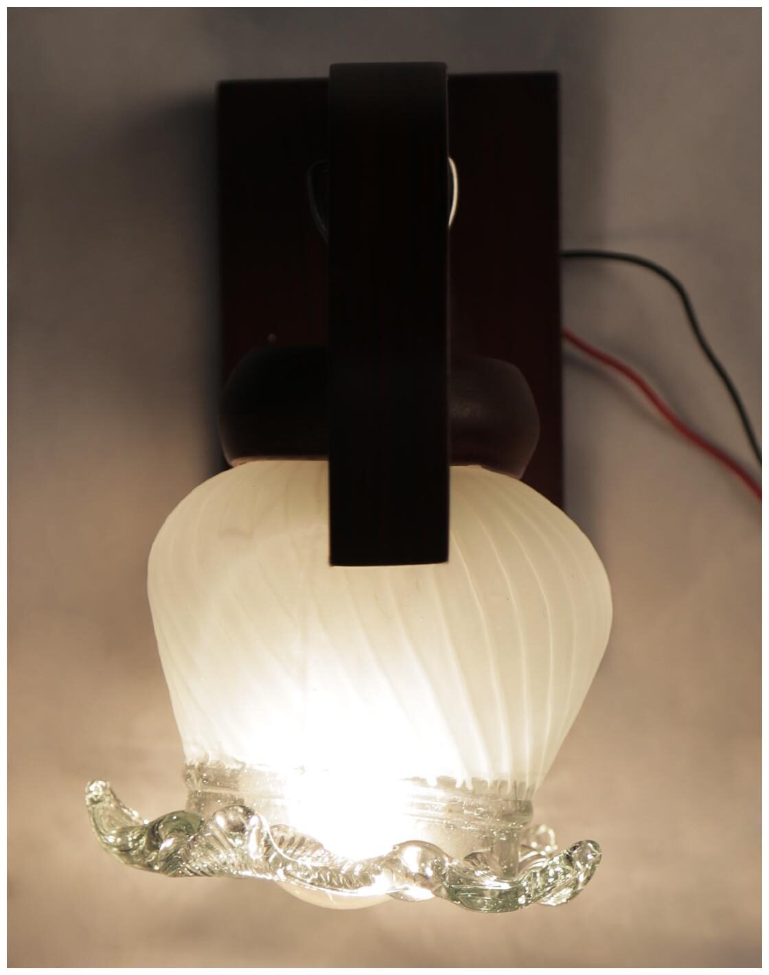 

Gojeeva New Designer Decorative Wall Light Lamp( Set Of 1)