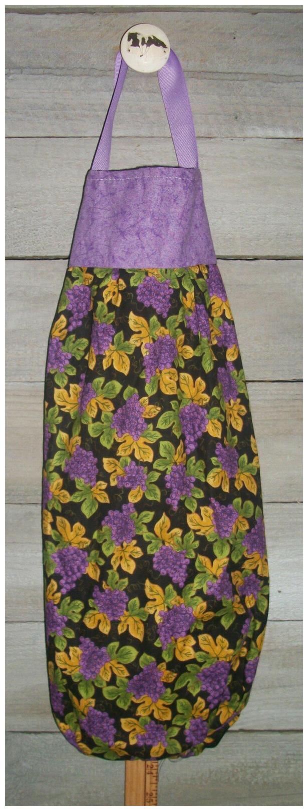 

Grape Bunches Leaves Vines Plastic Grocery Bag Rag Sock Holder Organizer