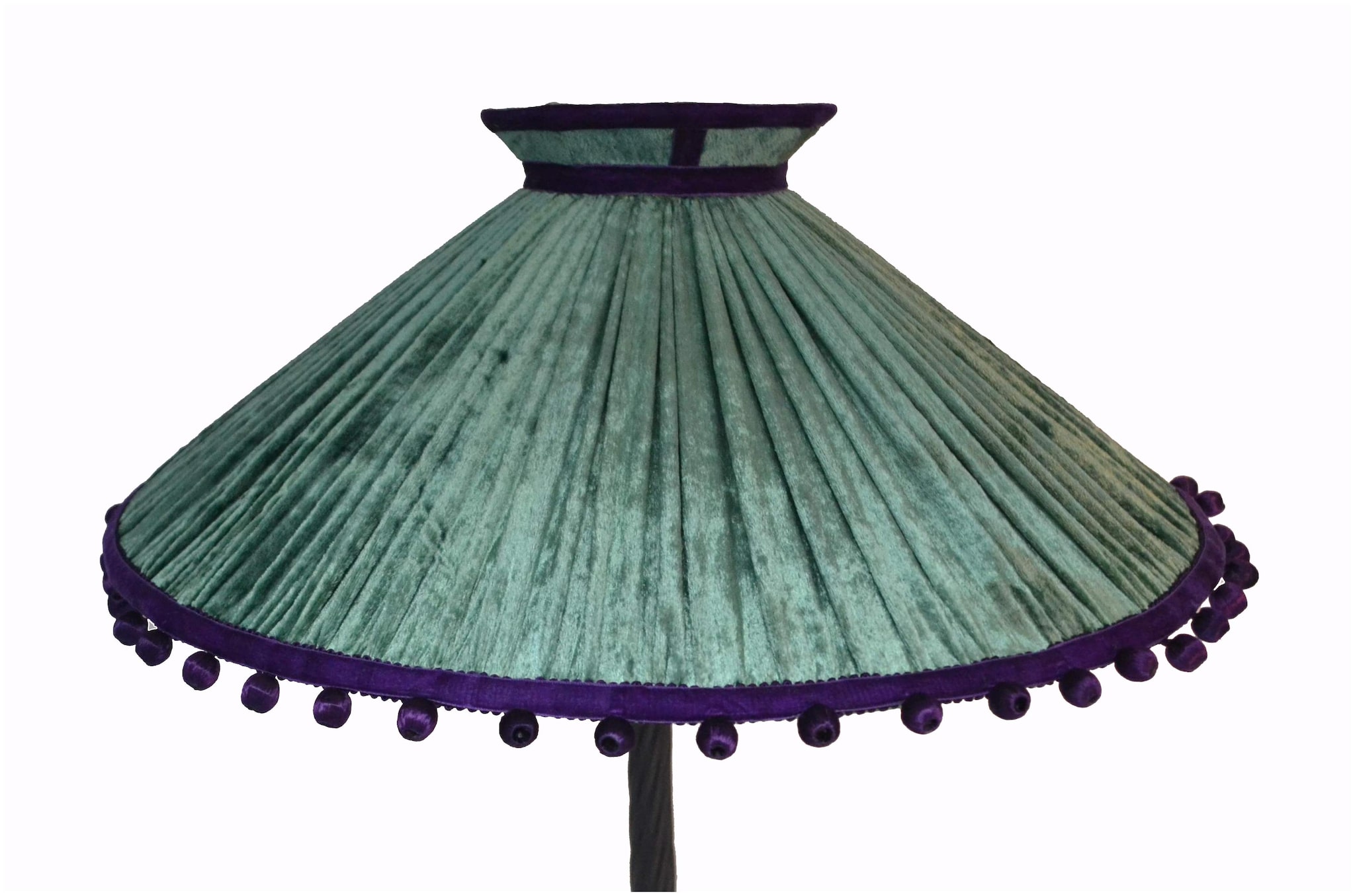 

GREEN VELVET PLEATED LAMPSHADE