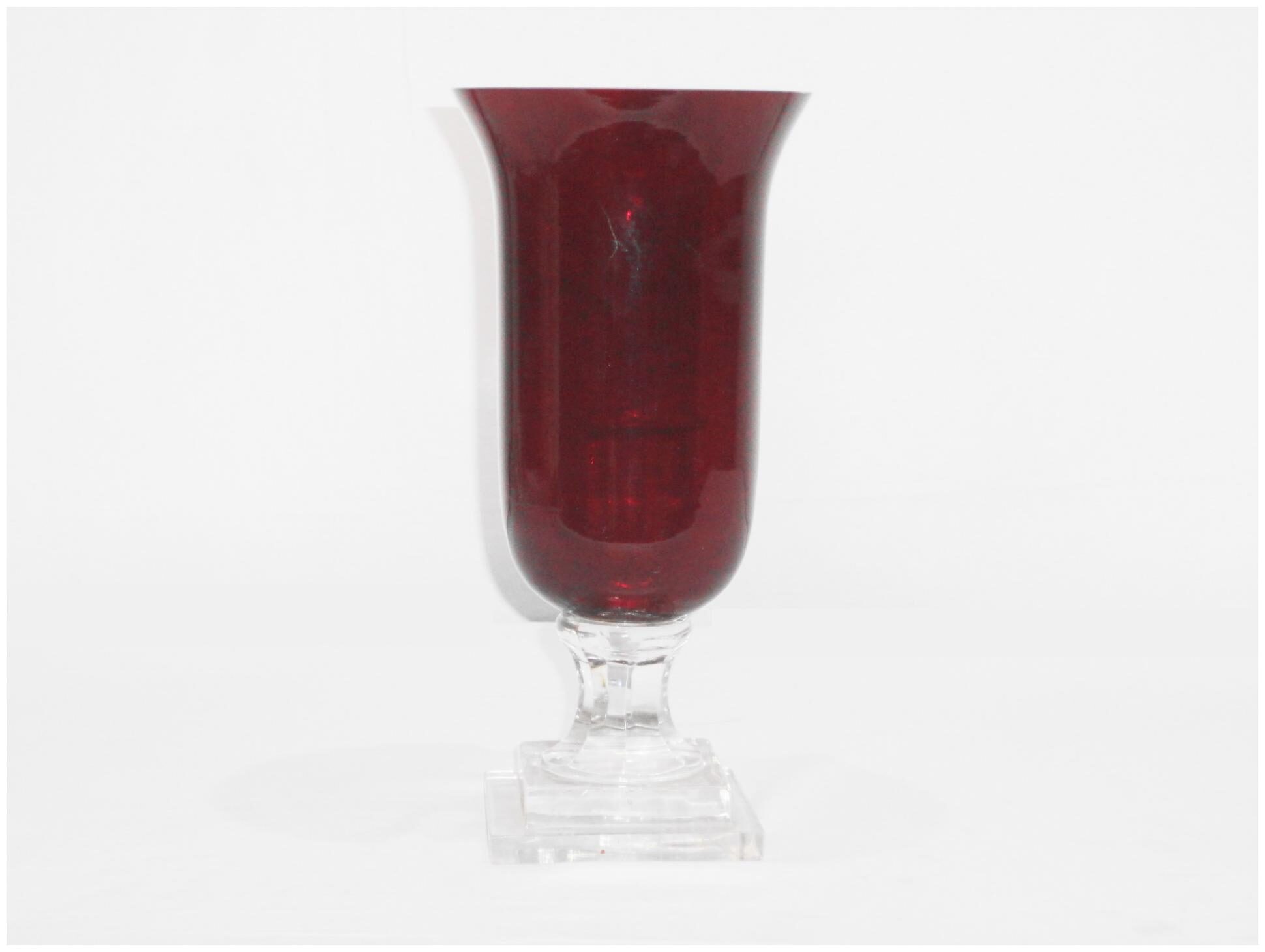 

Gupta Glass Exports Glass Red Candle holder