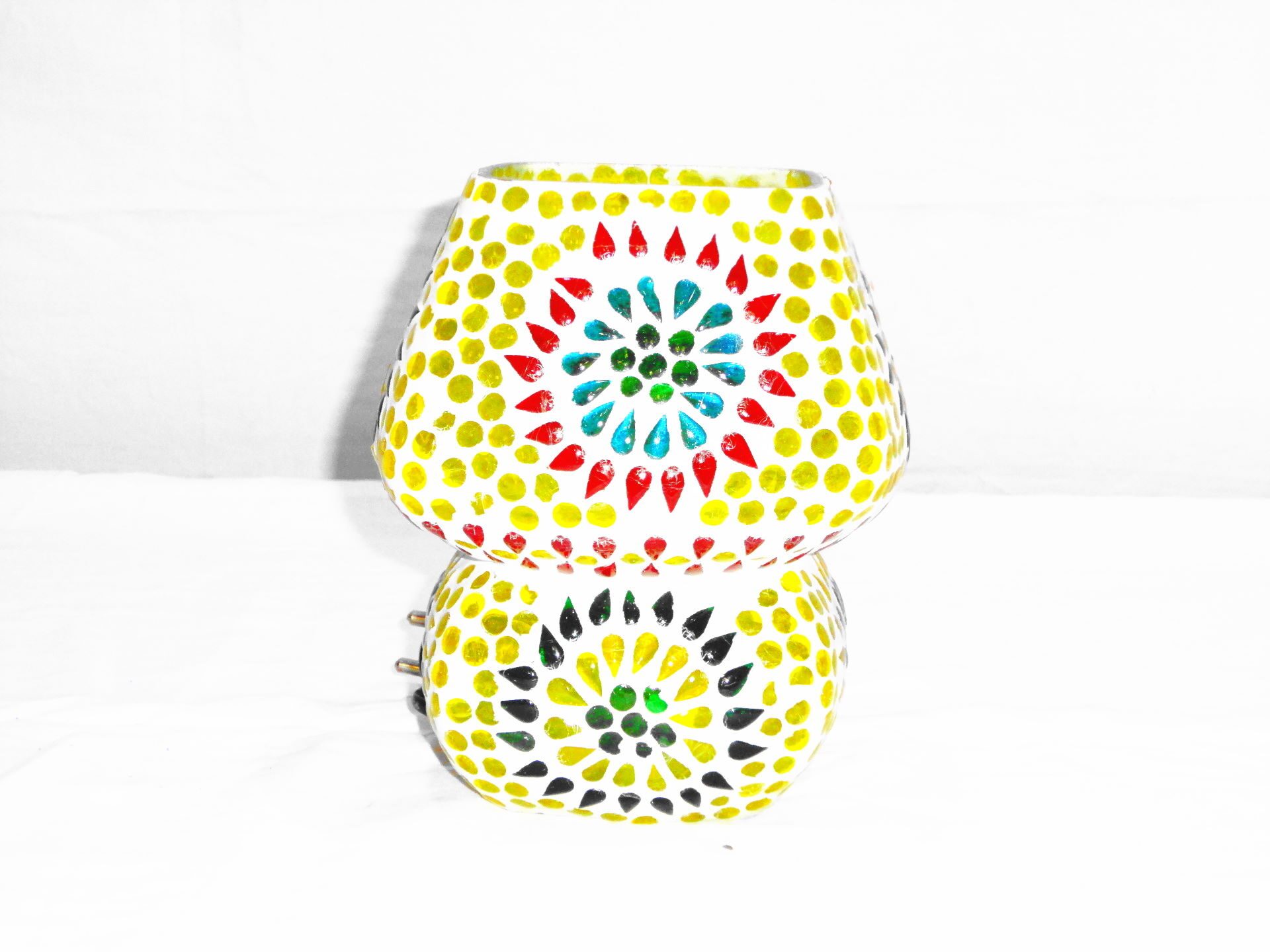 

Gupta Glass Exports Mosaic Table Lamp