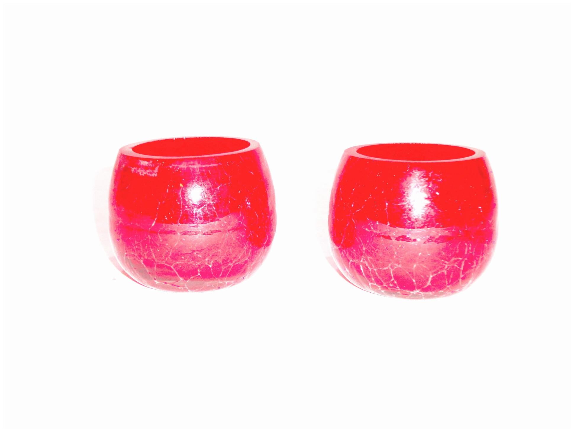 

Gupta Glass Exports Glass Red Candle holder