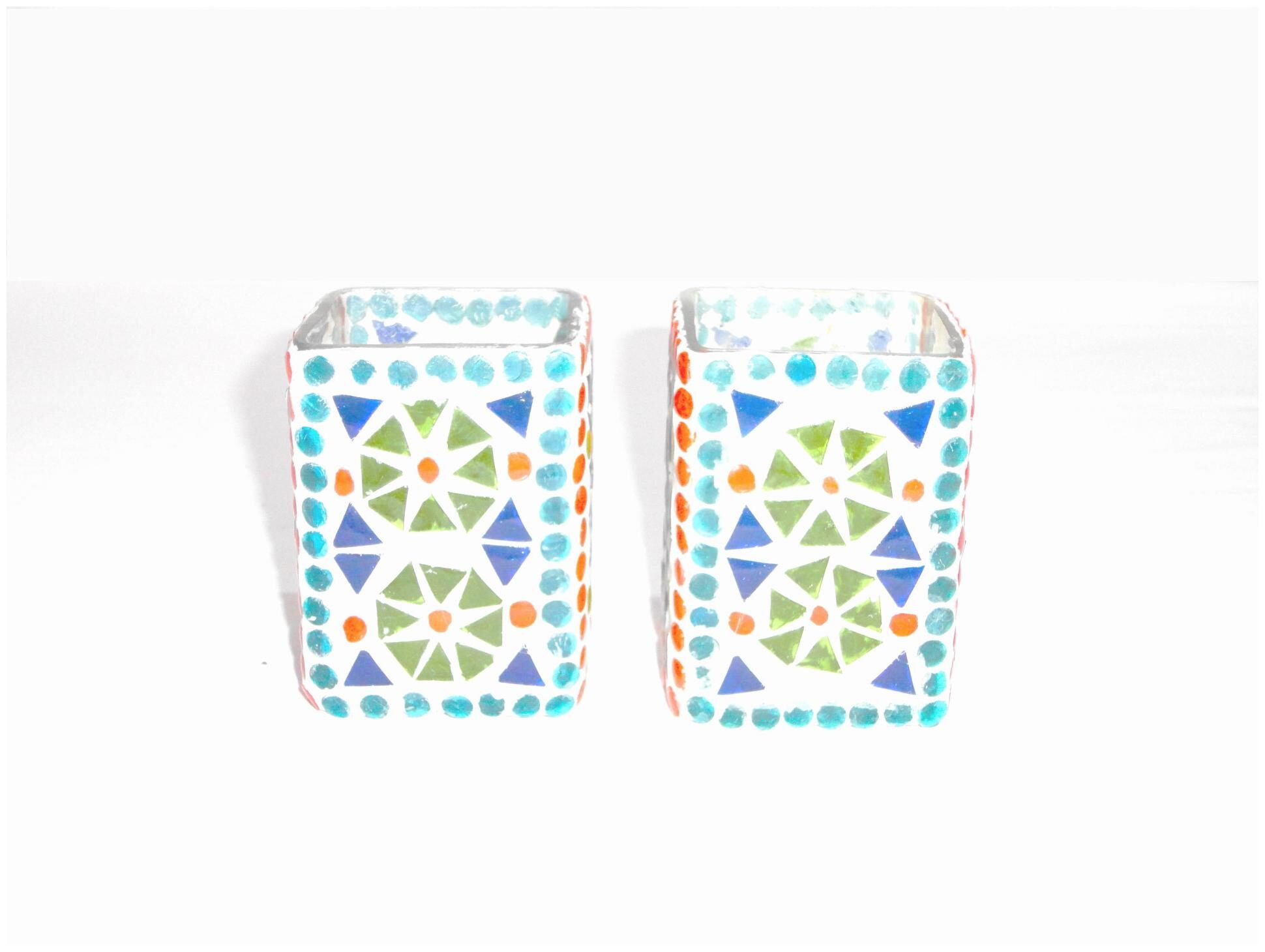 

Gupta Glass Exports Glass Multi Candle holder