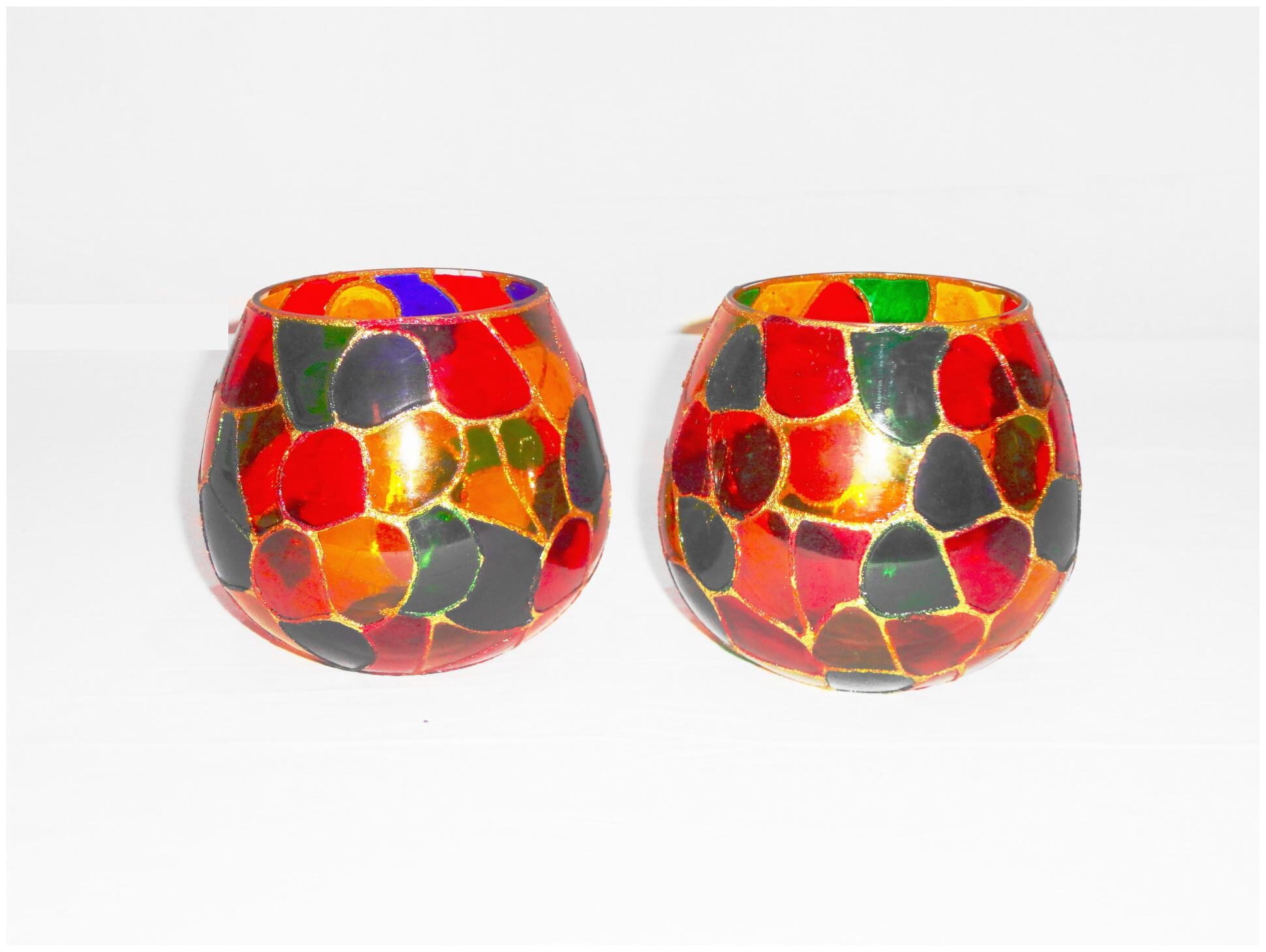 

Gupta Glass Exports Glass Multi Candle holder