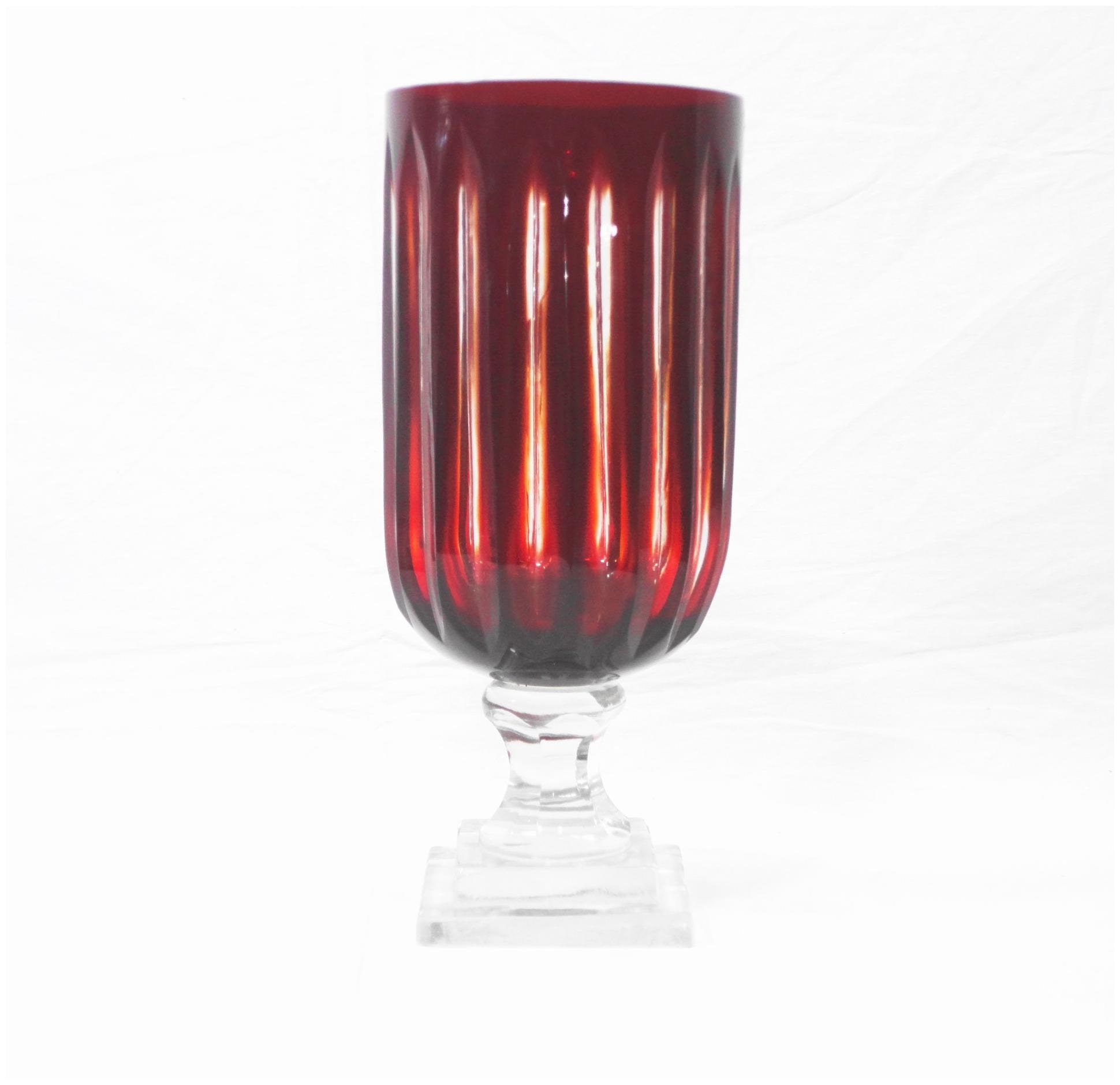 

Gupta Glass Exports Glass Red Candle holder