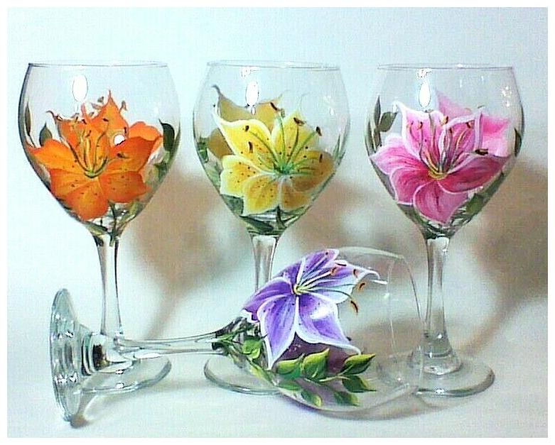 

Hand Painted Wine Glass 4 Piece Set Featuring Lilies in 4 Different Colors