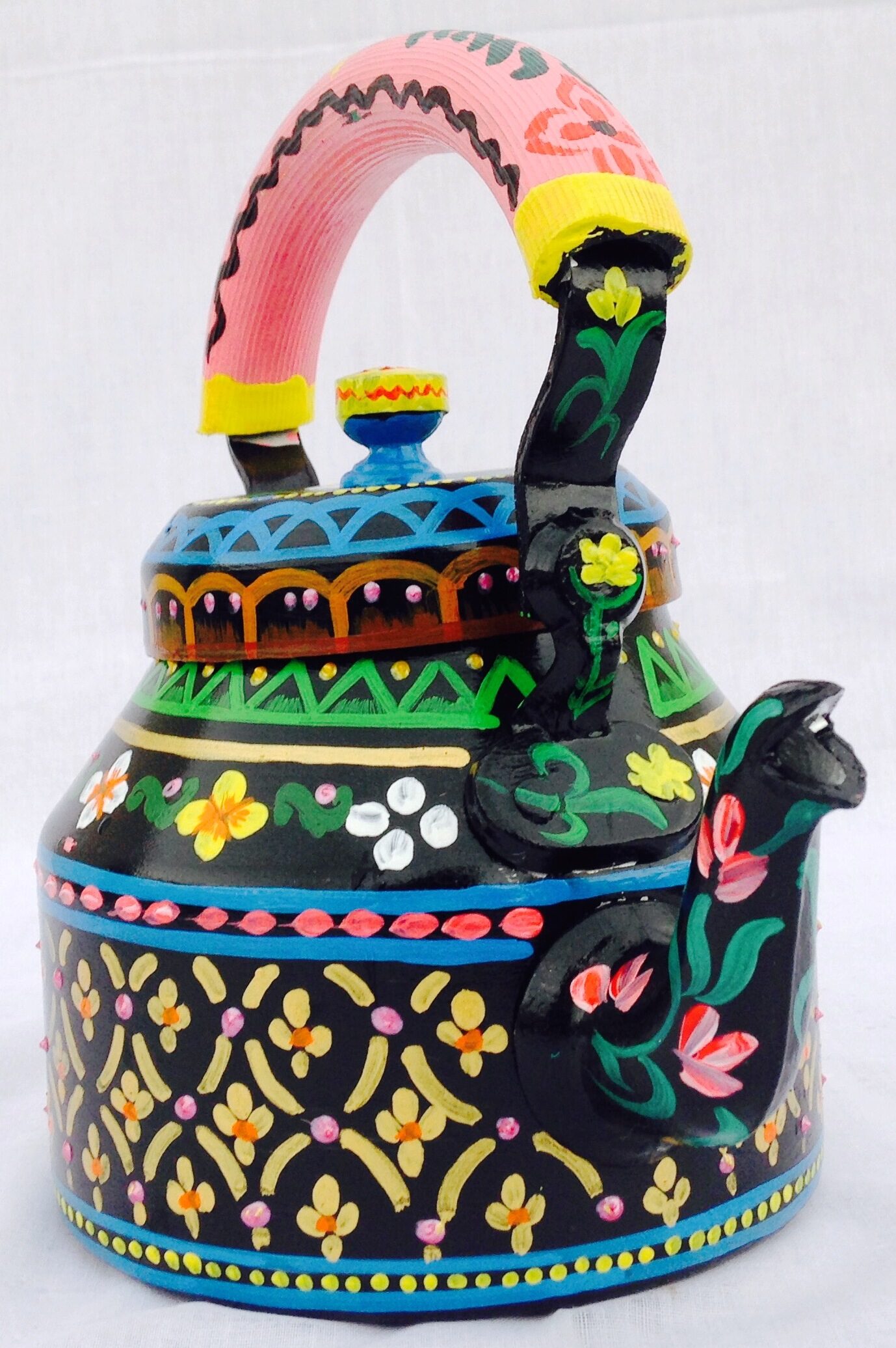 

iHandikart Handicrafts Handpainted Designer Tea Kettle For Home Decor (Royal Degine ) (1 L 22 cm) aluminium For Home Decor Corporate Gift Purpose 5041