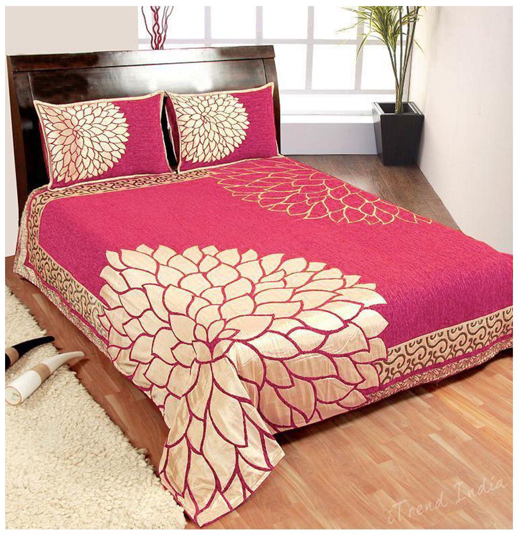 

Itrend India Velvet Abstract Queen Size Bedsheet ( 1 Bedsheet With 2 Pillow Covers Pink )