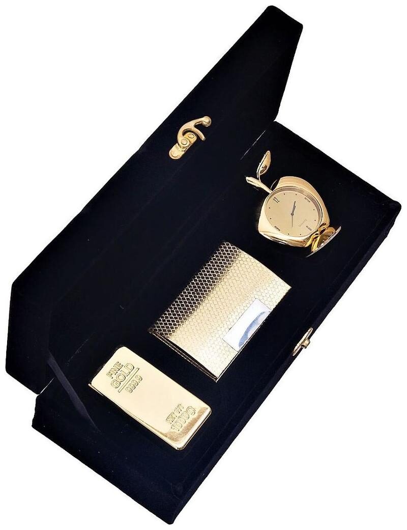 

JEWEL FUEL 24K Gold Plated Gold Bar Paper Weight Visiting Card Holder And Apple Table Clock Gift Set