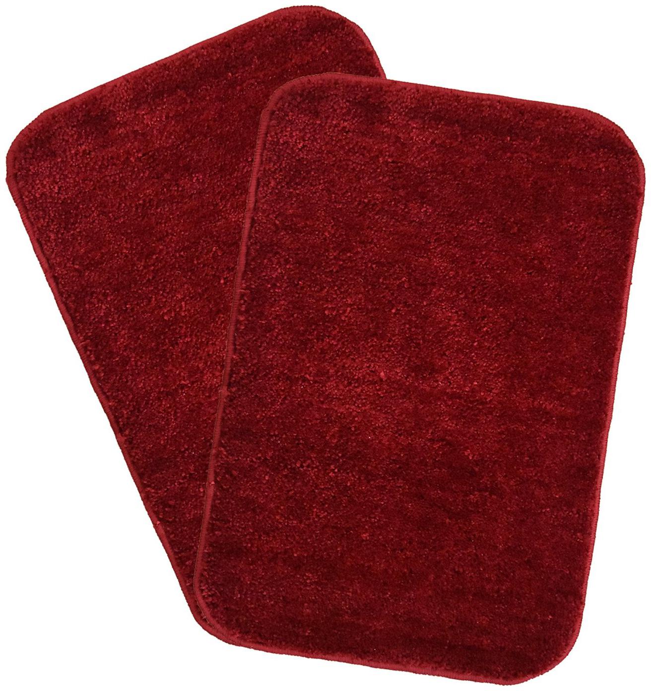 

Kridhay Natura Life Micro Fiber Bathmat 100 Machine Washable Anti-Skid and Super Soft bathmat (30X45 Cms Set of 2 pcs Maroon)
