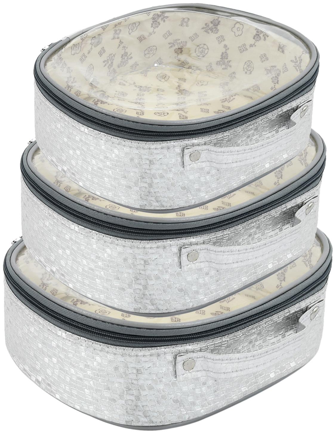 

Kuber Industries Round Design Rexine 3 pcs Make Up Jewellery Vanity Travelling Cosmetic Multipurpose Box (Silver) Collection - CTHH17559