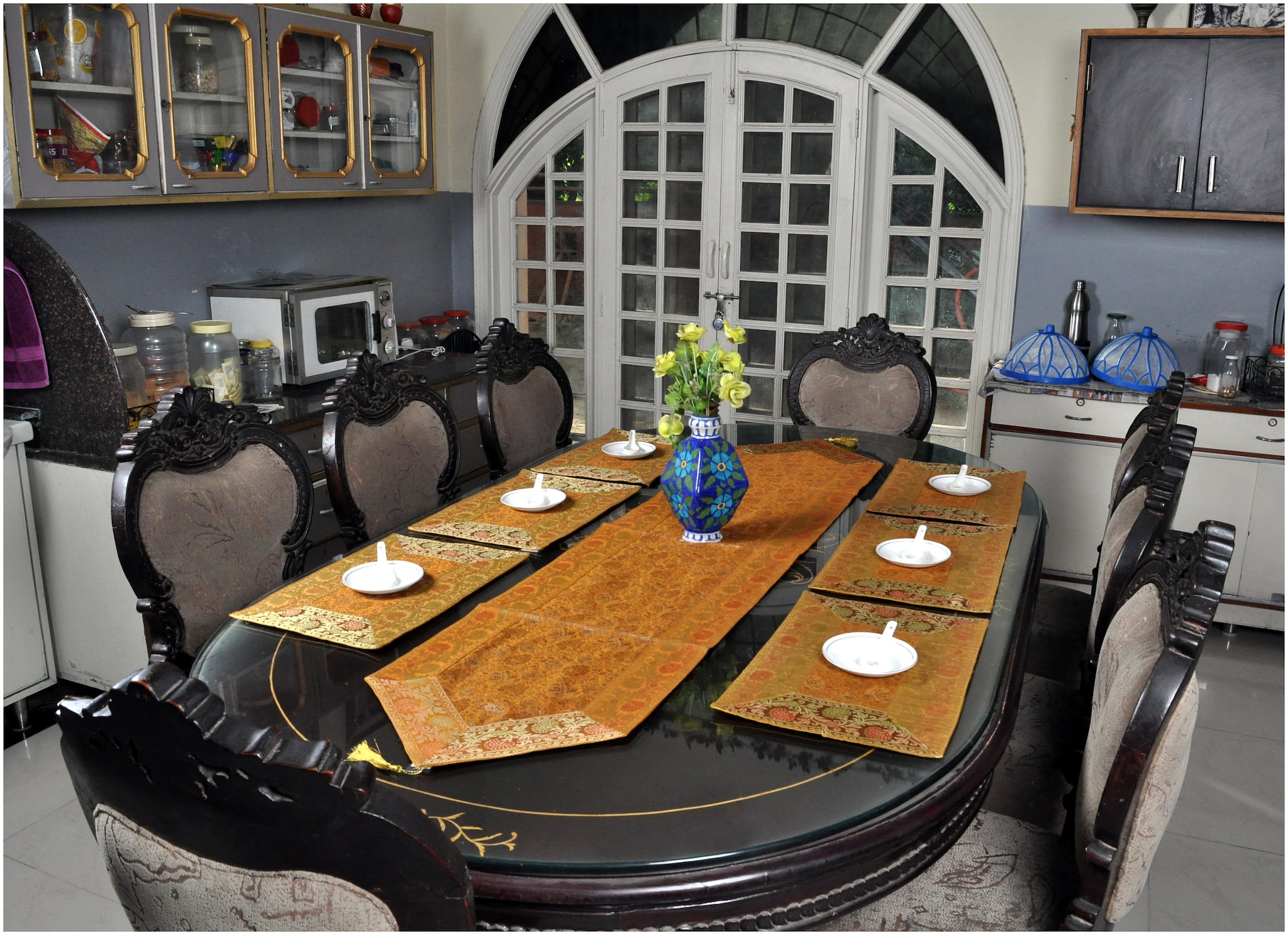 

Lal Haveli Decorative Silk Table Cover Mat with Table Runner (Pack of 7))