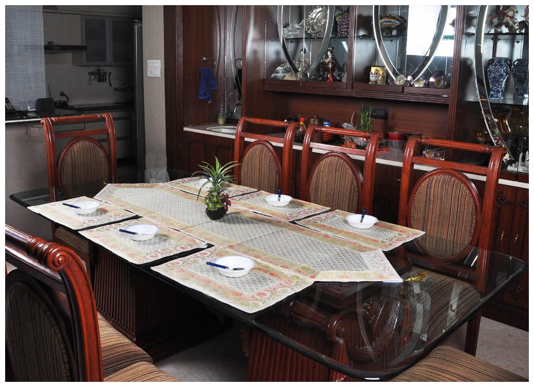 

Lal Haveli Living Room Decorative White Color Table Runner with 6 pcs Placemats