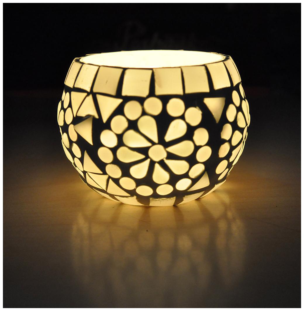 

Lal Haveli Glass White Candle holder