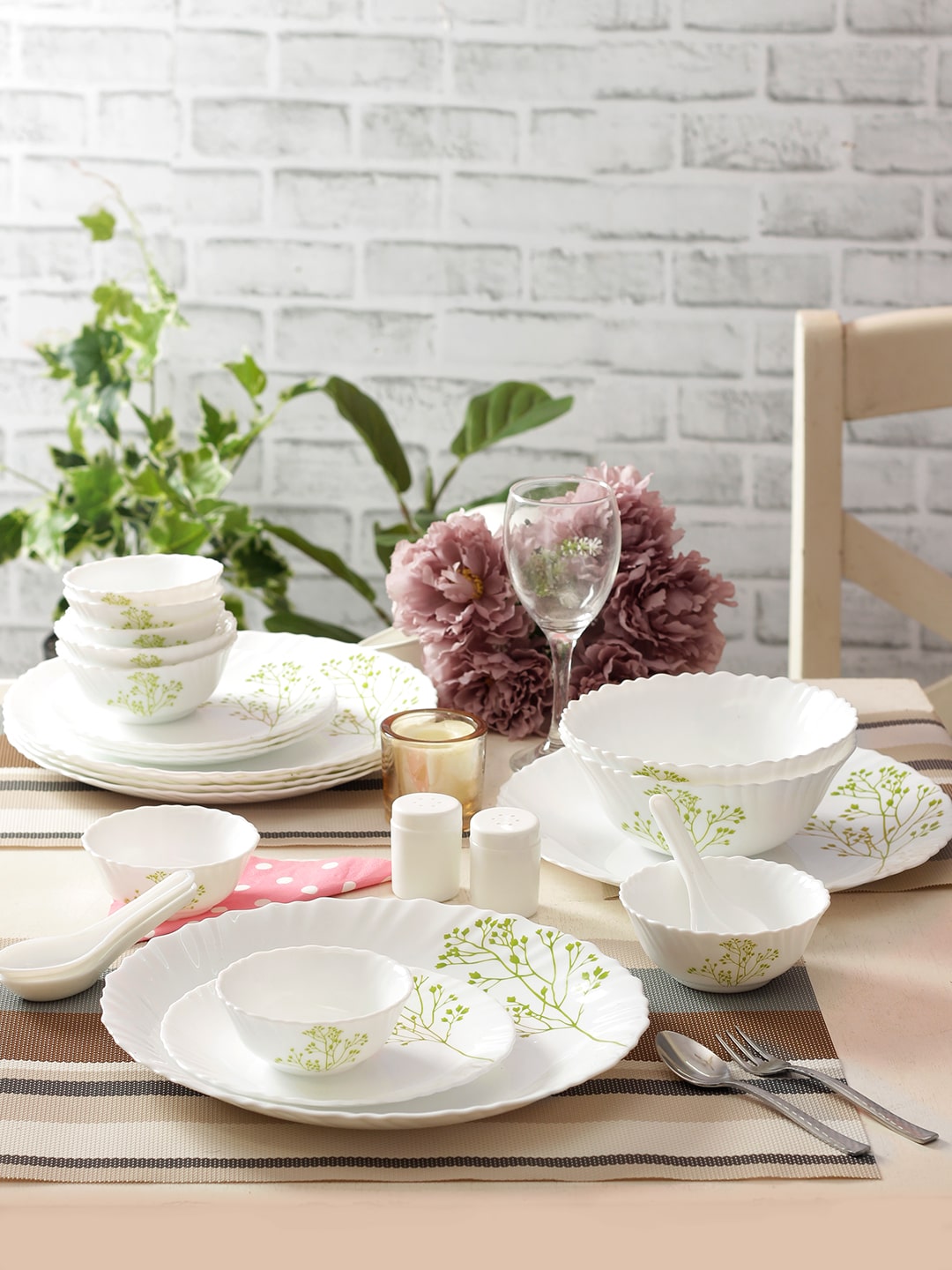 

Laopala Novo Opalware Dinner Set Set of 35pcs Bliss Full Green