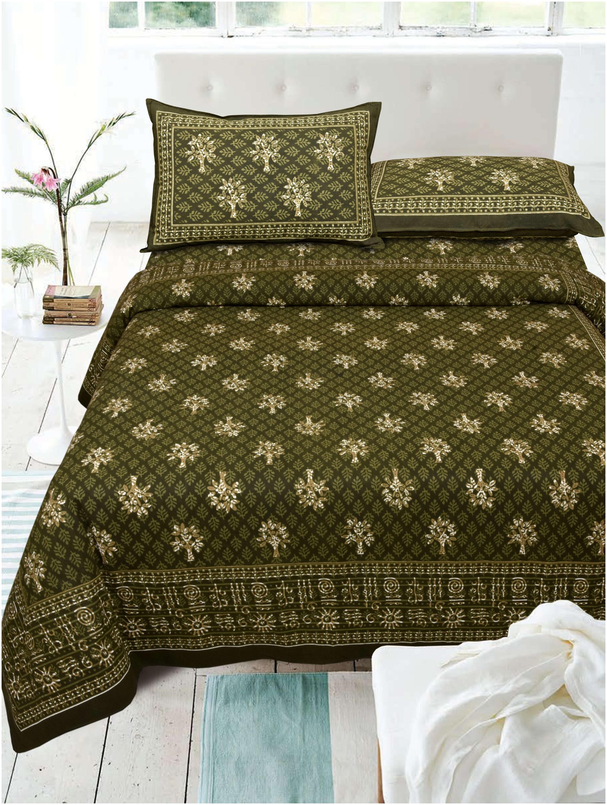 

Lsk Shiva s Cotton Printed King Size Bedsheet 210 TC ( 1 Bedsheet With 2 Pillow Covers Green )