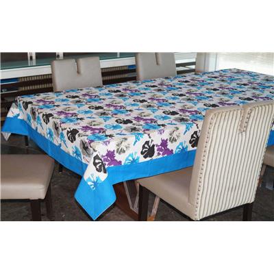 

Lushomes 4 Seater WaterColor Printed Table Cloth