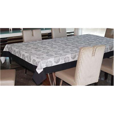 

Lushomes 8 Seater Geometric Printed Table Cloth