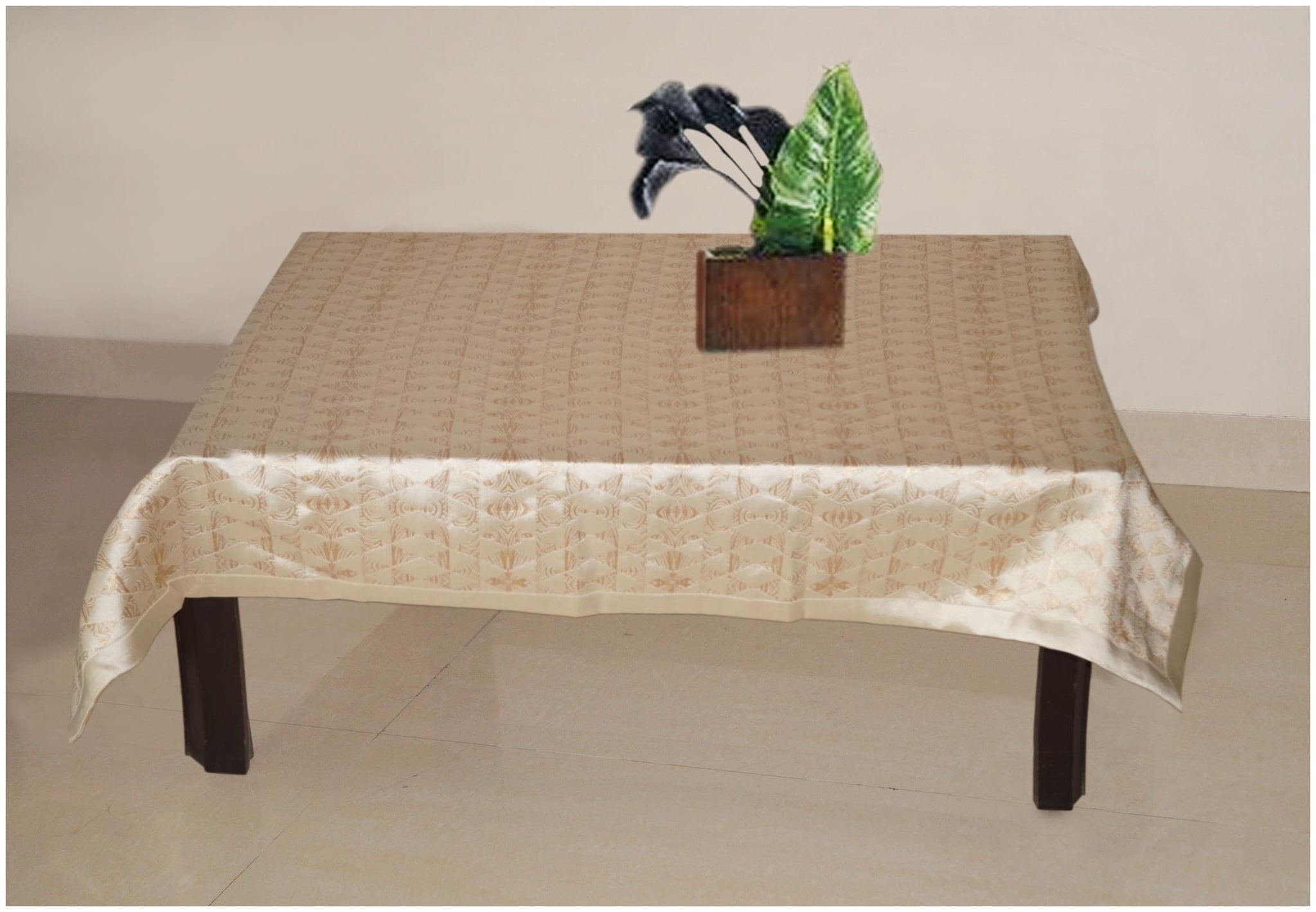

Lushomes Cream 1 Selfdesign Jaquard Centre Table Cloth (Size 36x60 inch) single pc