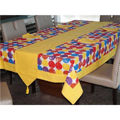 

Lushomes Titac Printed 12 Seater Table Linen Set
