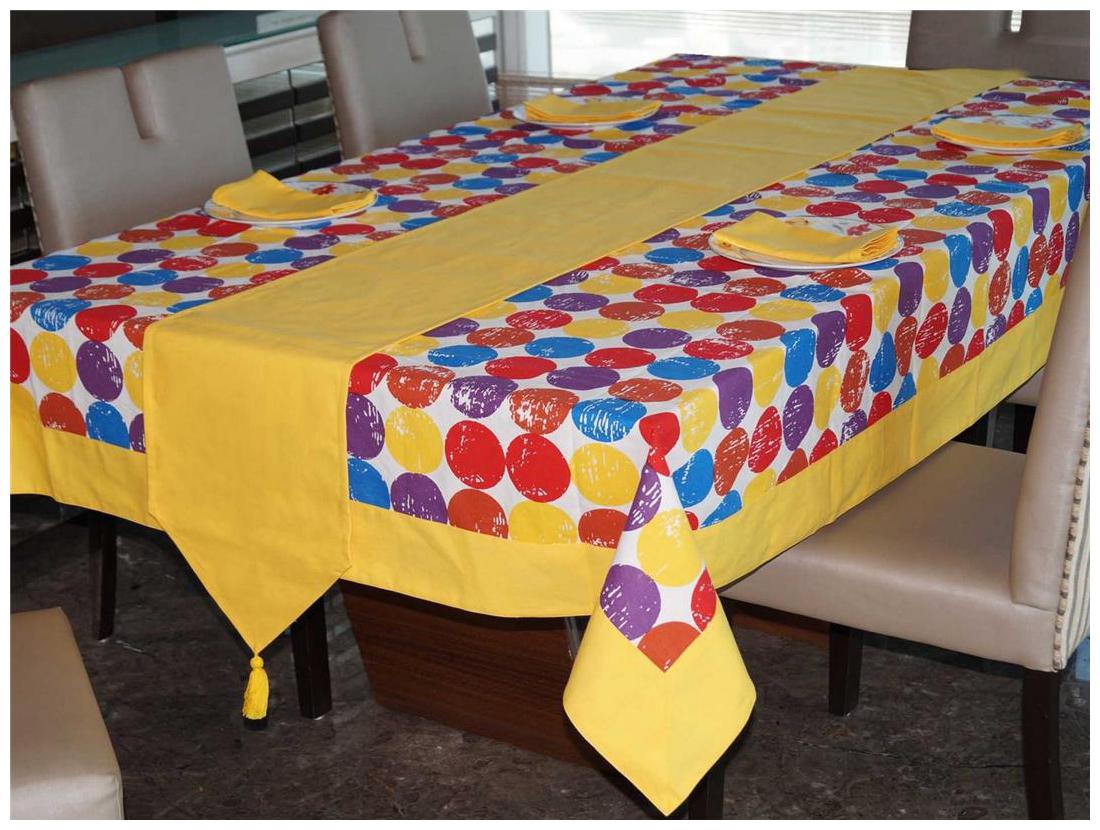 

Lushomes Titac Printed 8 Seater Table Linen Set