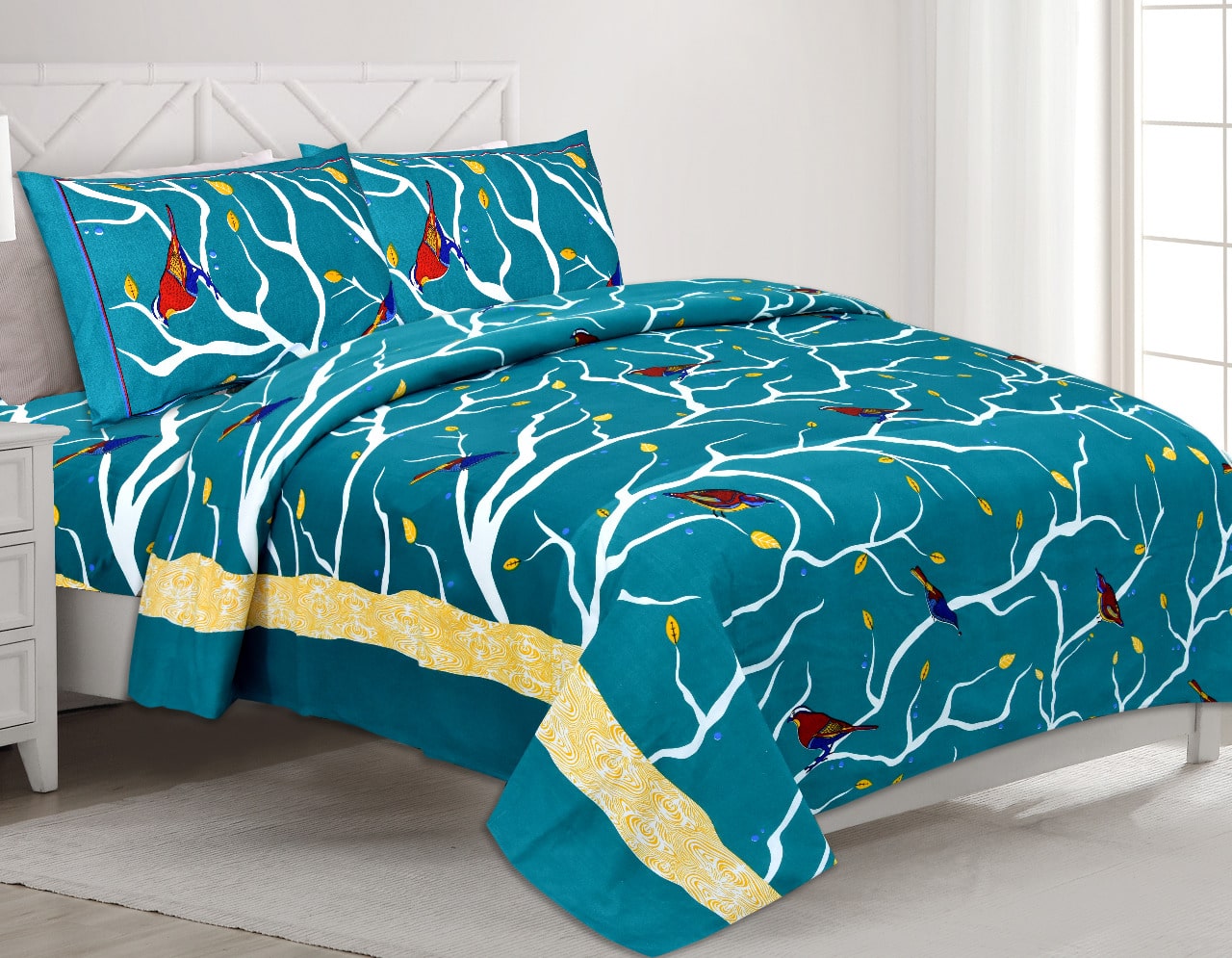 

Madhu Homes Cotton Printed King Size Bedsheet 200 TC ( 1 Bedsheet With 2 Pillow Covers Assorted )