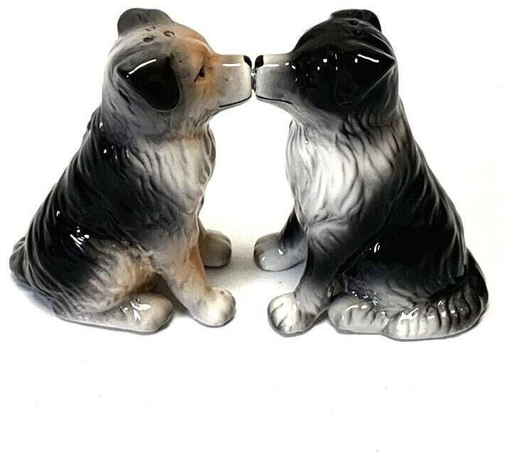 

Magnetic Salt and Pepper Shakers Aussie Shepherd Dogs