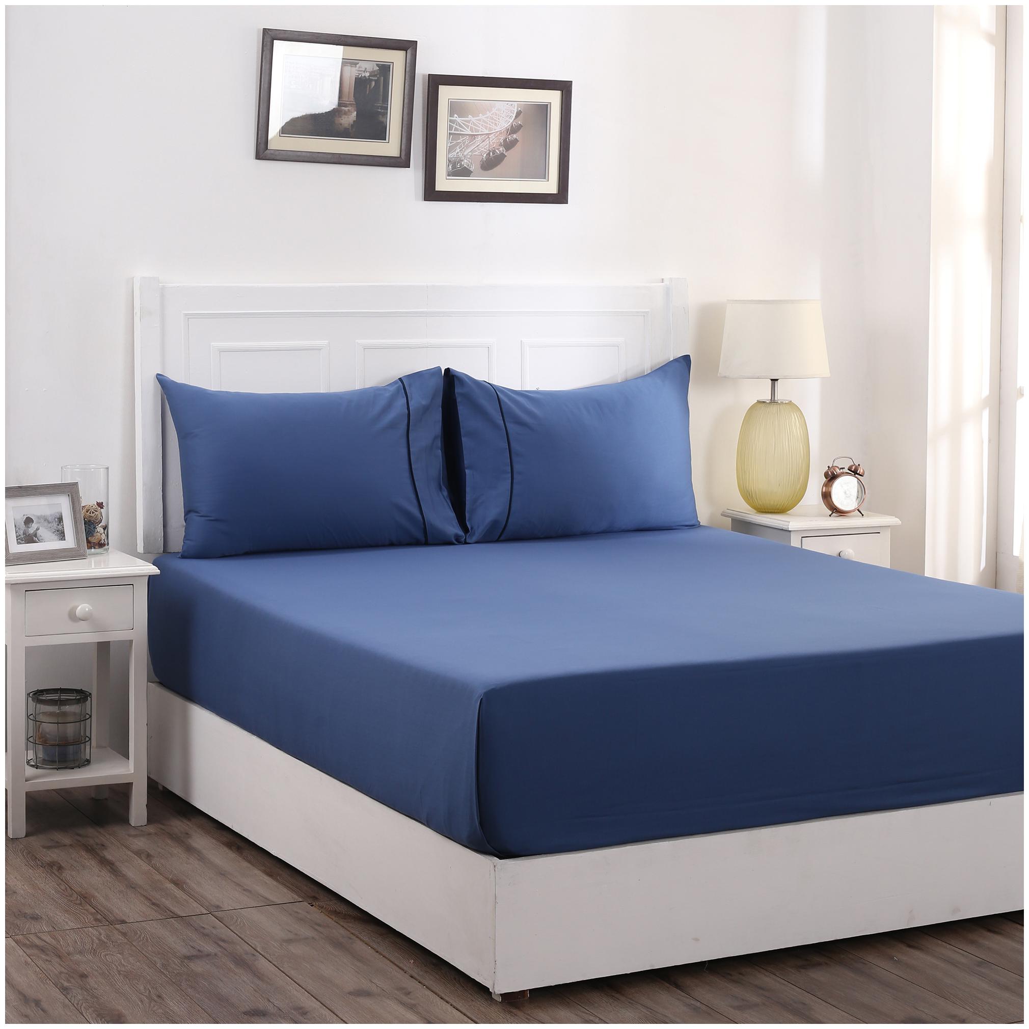 

Maspar Cotton Solid Double Size Bedsheet 300 TC ( 1 Bedsheet With 2 Pillow Covers Blue )