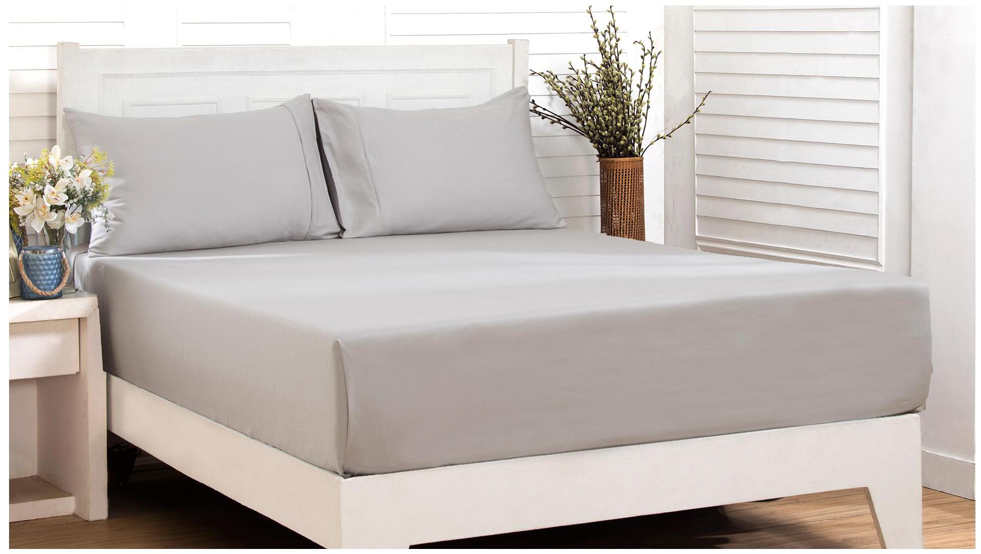 

Maspar Cotton Solid King Size Bedsheet 200 TC ( 1 Bedsheet With 2 Pillow Covers Grey )