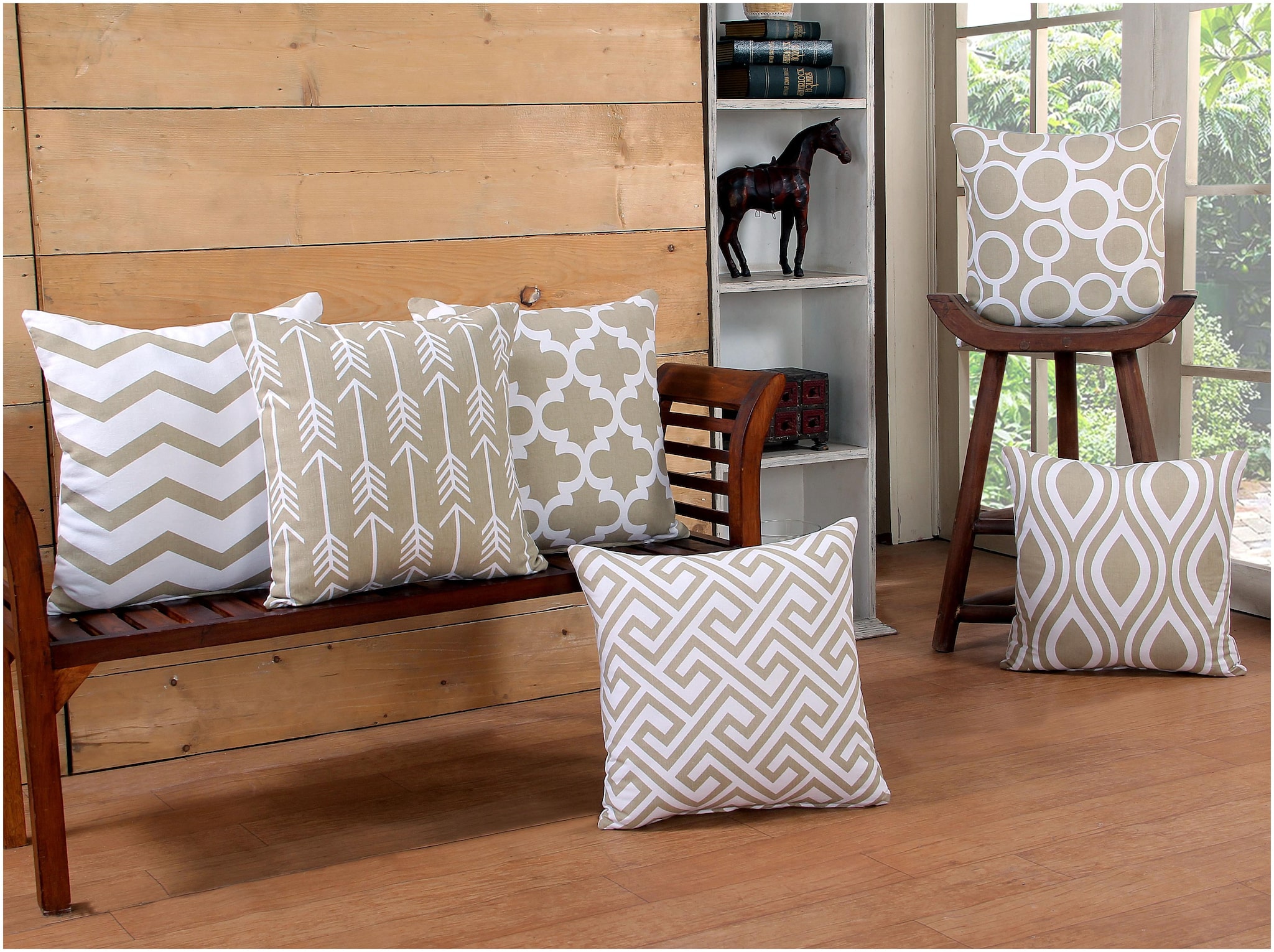 

Modern Homes Brown Cotton Decorative Cushion Covers (16x16 inch Set of 6)