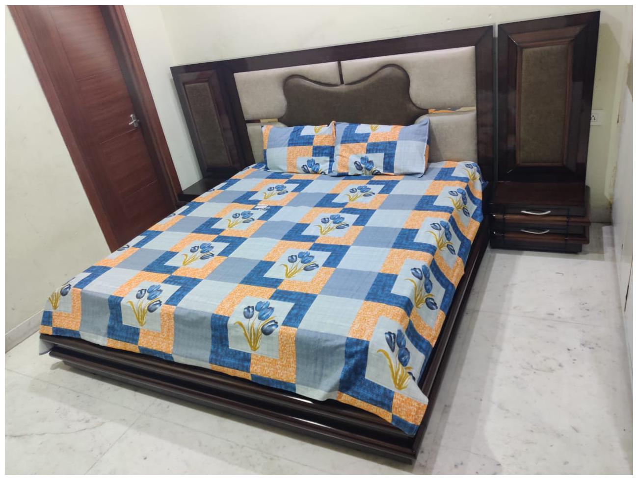 

Morado Cotton Floral Double Size Bedsheet 144 TC ( 1 Bedsheet With 2 Pillow Covers Multi )