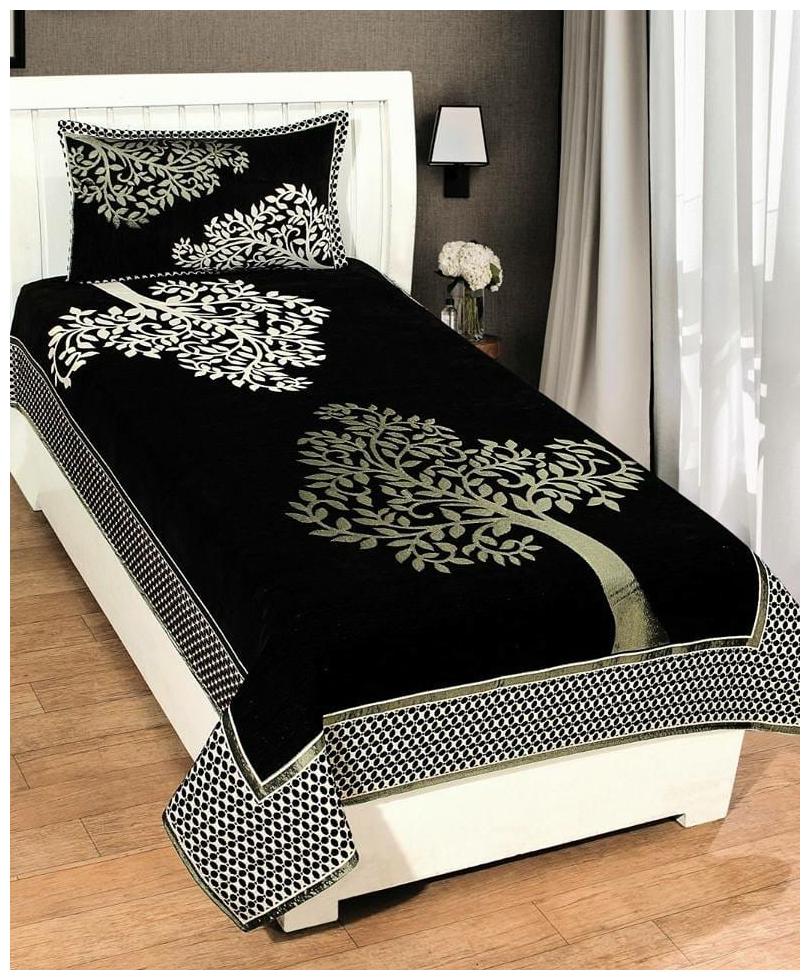 

Morado Velvet Floral Single Size Bedsheet 200 TC ( 1 Bedsheet With 1 Pillow Covers Black )