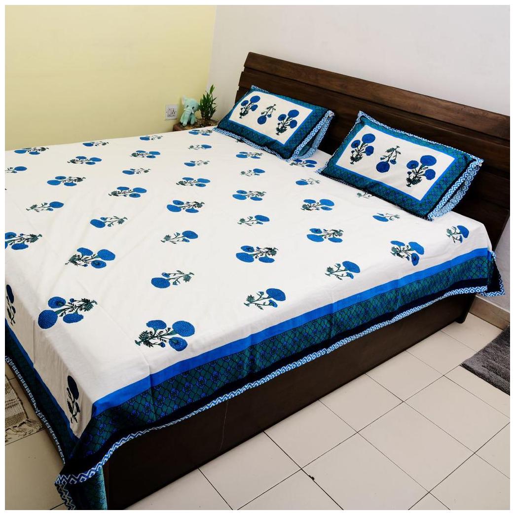 

moriyo Cotton Floral King Size Bedsheet 220 TC ( 1 Bedsheet With 2 Pillow Covers Multi )