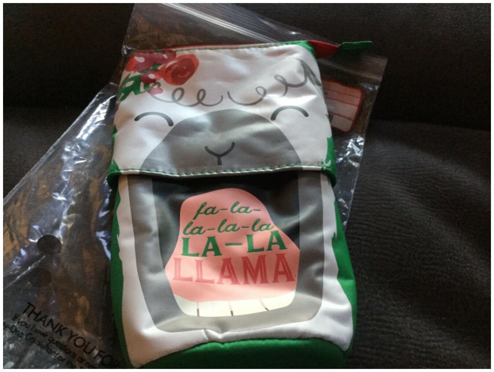 

NEW Thirty-HIDE PEEK Pouch Holiday Llama