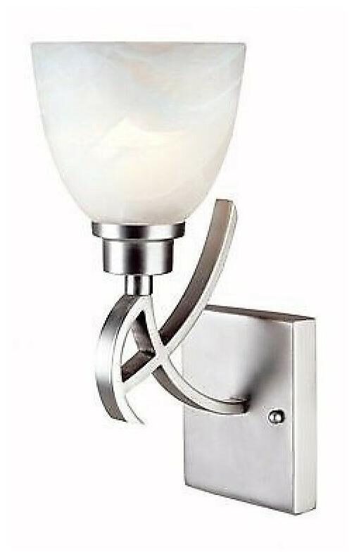 

NEW World Imports Brushed Nickel Finish 1-Light Wall Sconce 61513-37 - FT