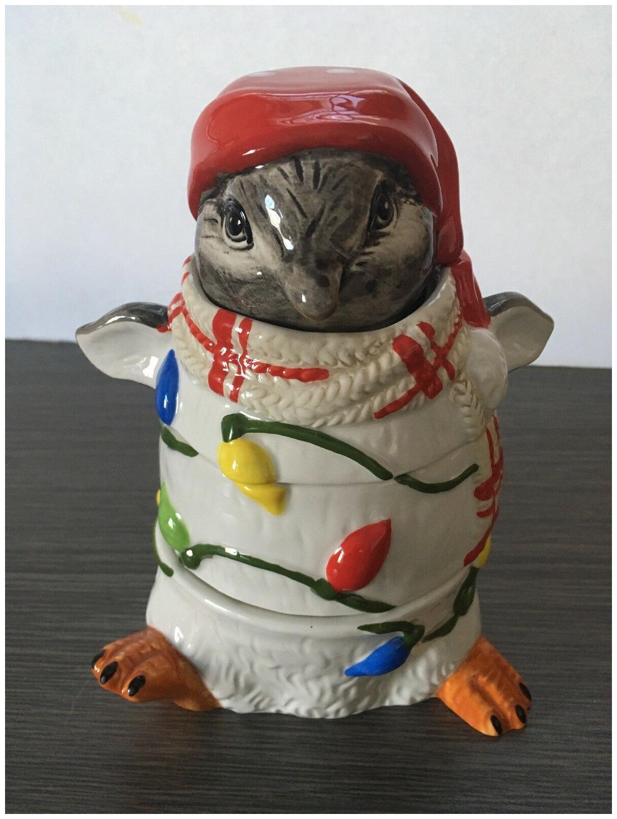 

NIB PIER1 IMPORTS Hand-Painted Holiday Penguin Measuring Cups Set