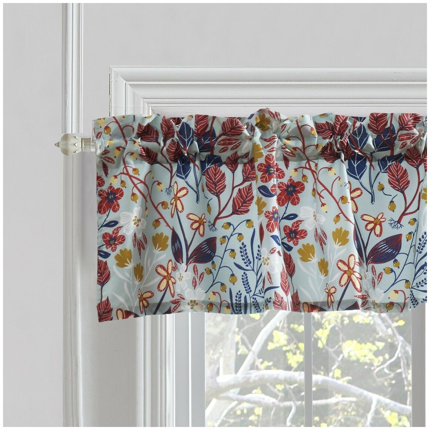 

PerryMultiWindowValance