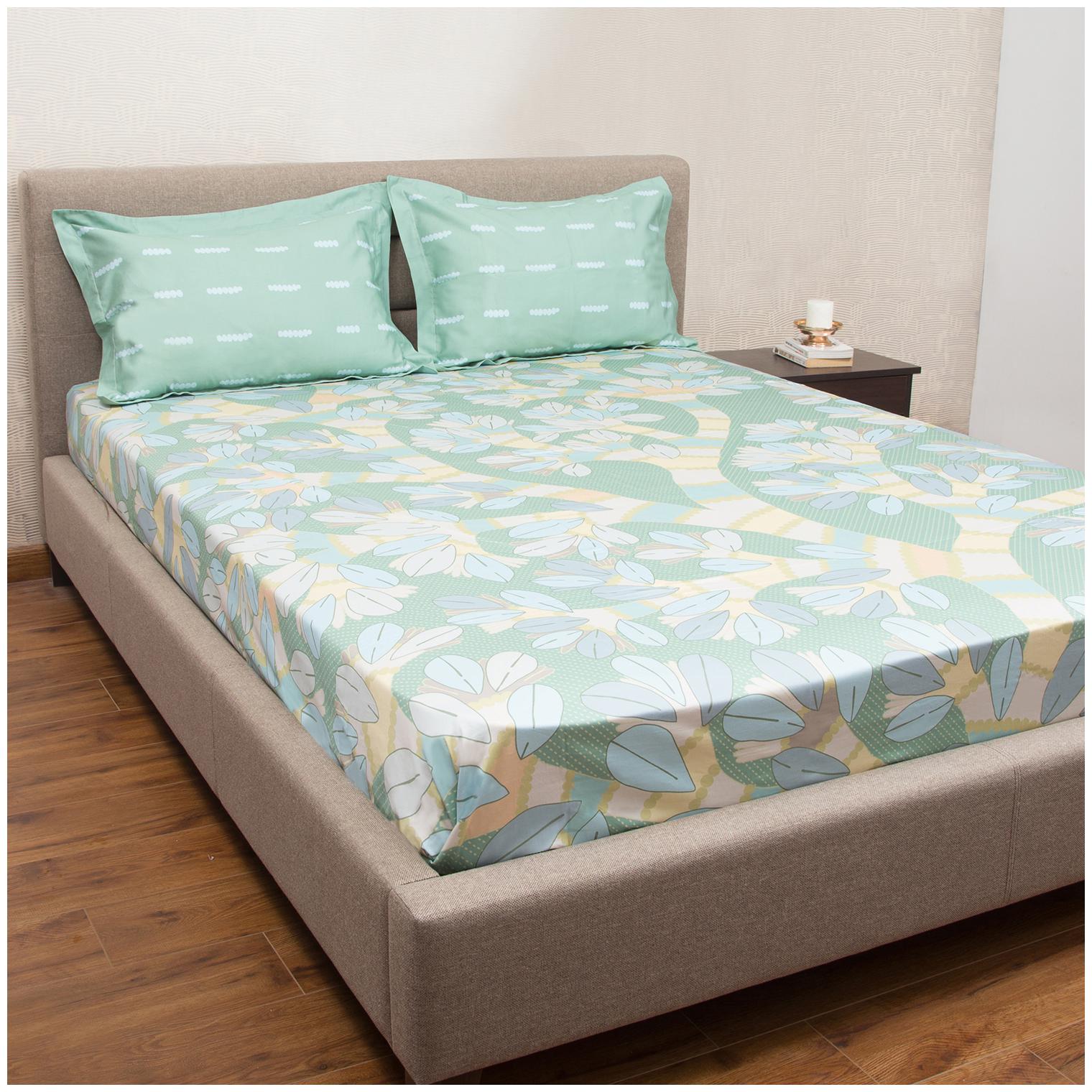 

PETAL HOME Cotton Floral King Size Bedsheet 300 TC ( 1 Bedsheet With 2 Pillow Covers Green )