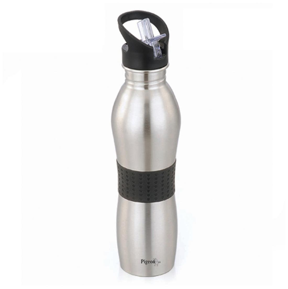 

Pigeon Playboy Spot Water Bottle ML